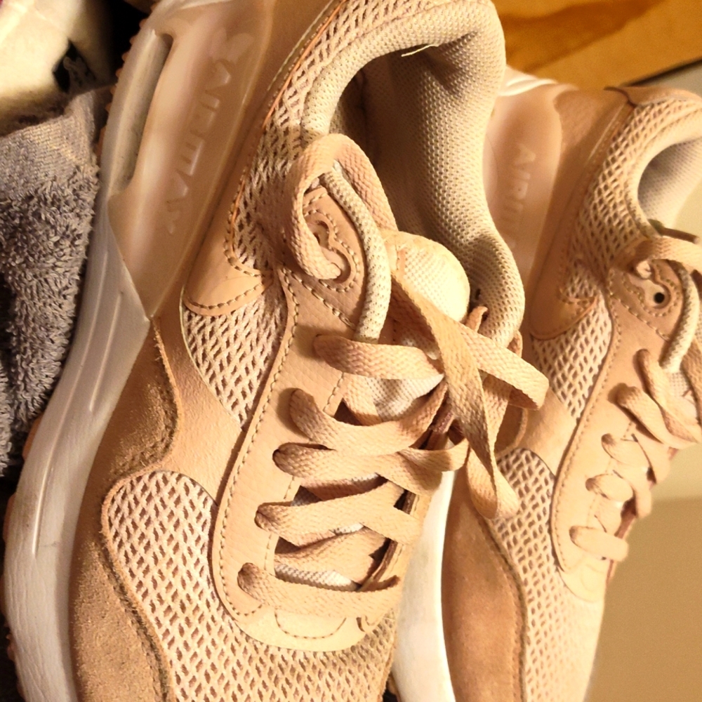 Nike air max peach 8